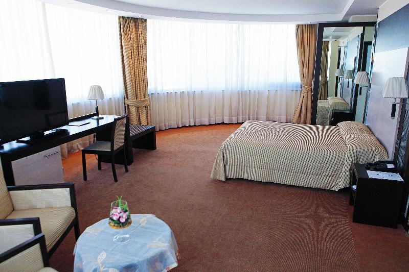 Hotel San Mauro Casalnuovo Di Napoli Esterno foto
