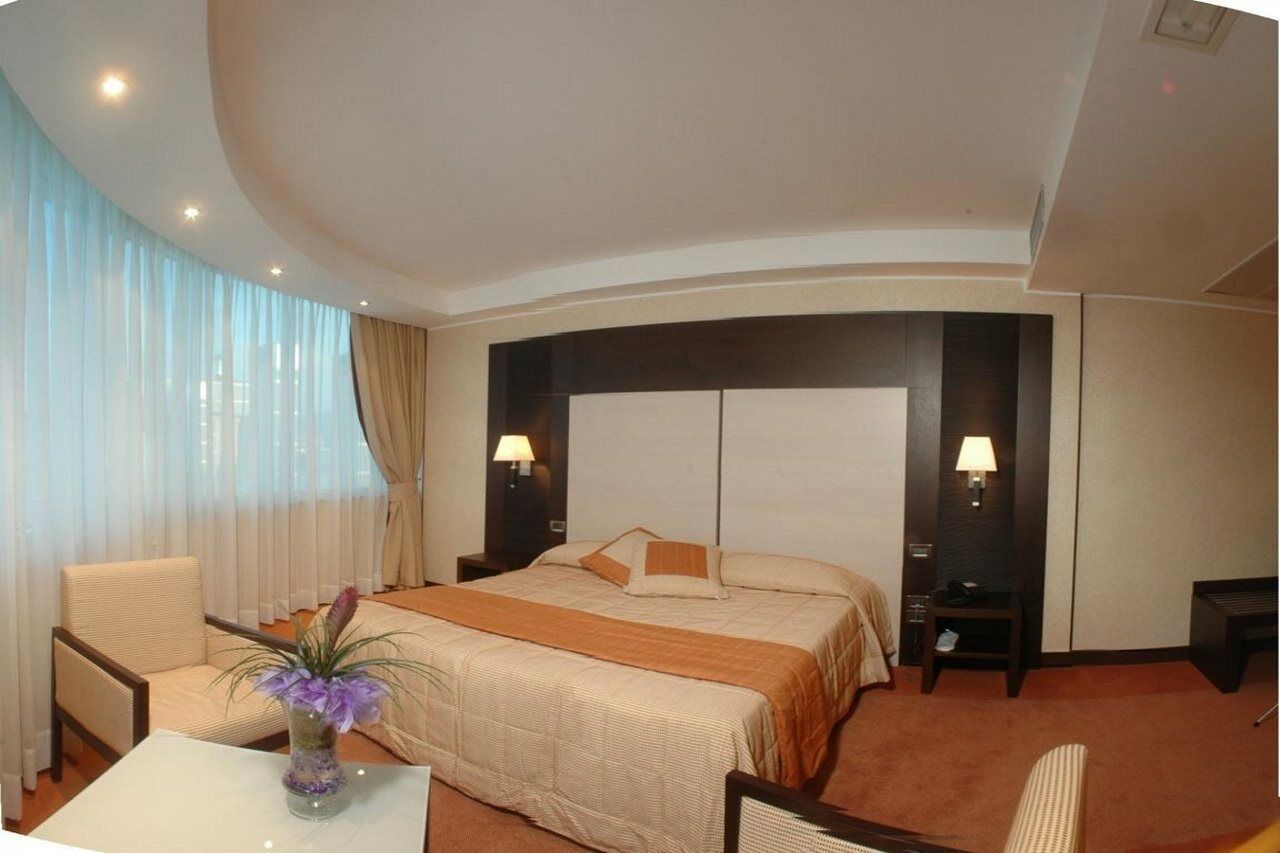 Hotel San Mauro Casalnuovo Di Napoli Esterno foto